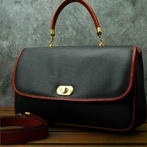 Bottega Veneta Leather Shoulder Satchel Handbag Crossbody 2 Way